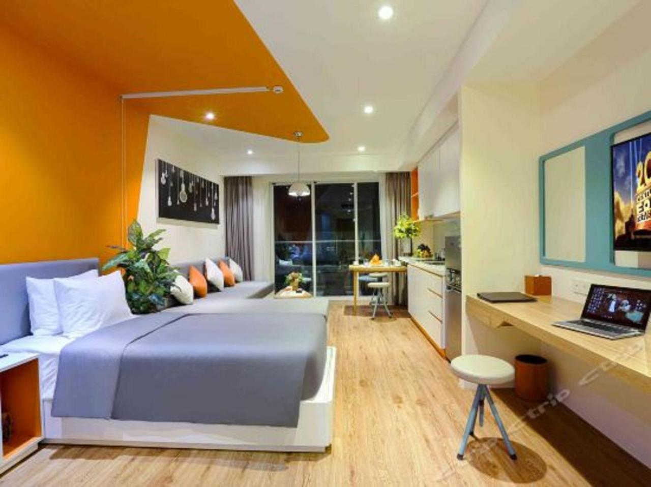 Parama Apartments Balcony Beachfront Нячанг Екстер'єр фото