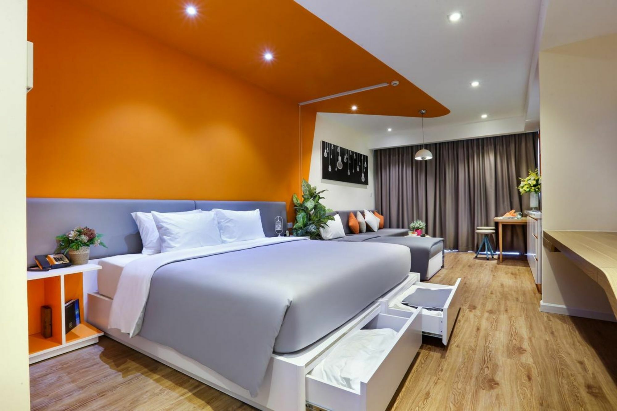Parama Apartments Balcony Beachfront Нячанг Екстер'єр фото