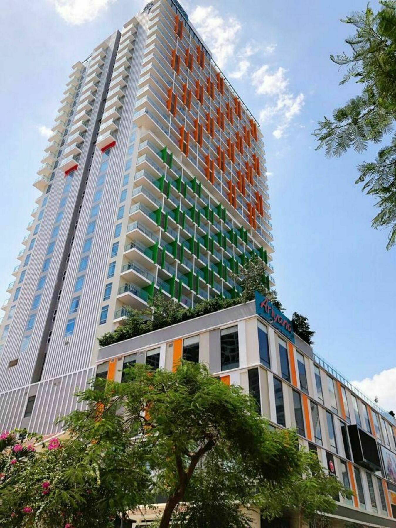 Parama Apartments Balcony Beachfront Нячанг Екстер'єр фото