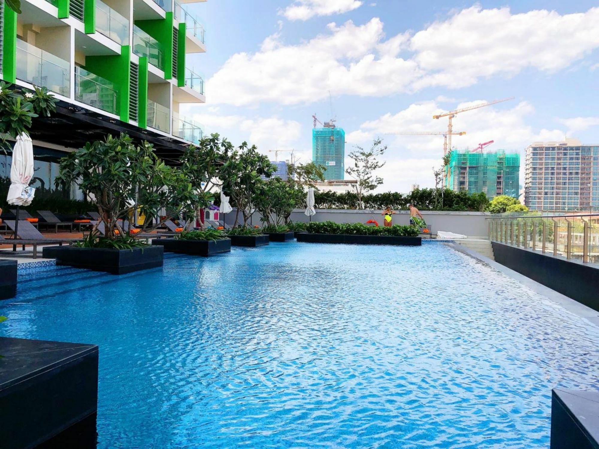 Parama Apartments Balcony Beachfront Нячанг Екстер'єр фото